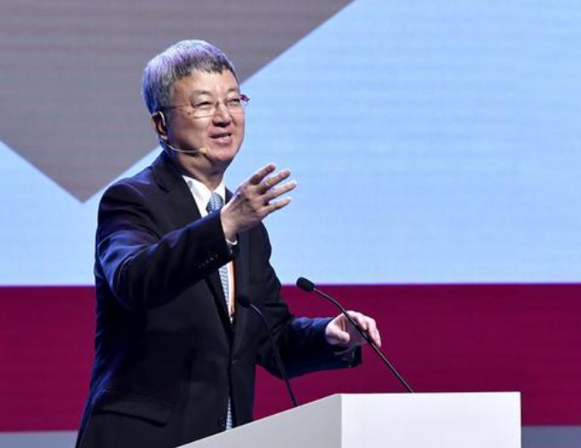 4月11日，朱民出席“財經前沿——2021：全球經濟強勁復蘇”論壇